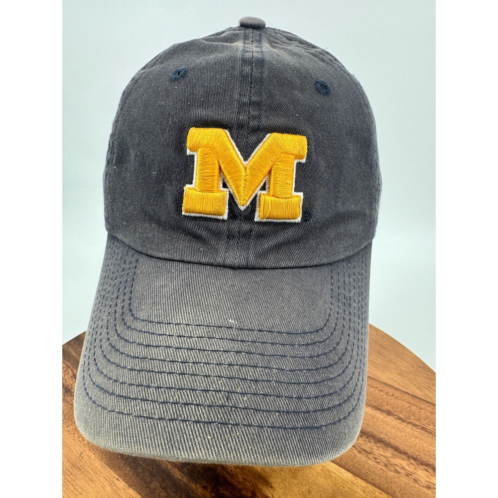 University of Michigan‎ Wolverines Hat cap M Distressed  Navy Blue Embroidered